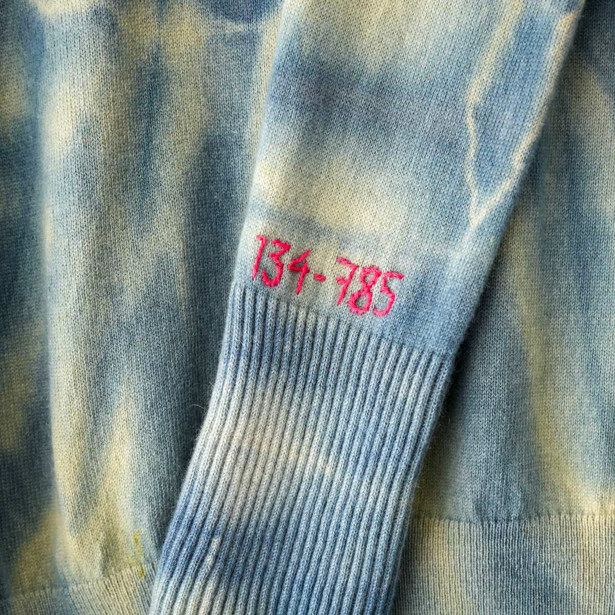 NAIA CREW 8 — detalle
