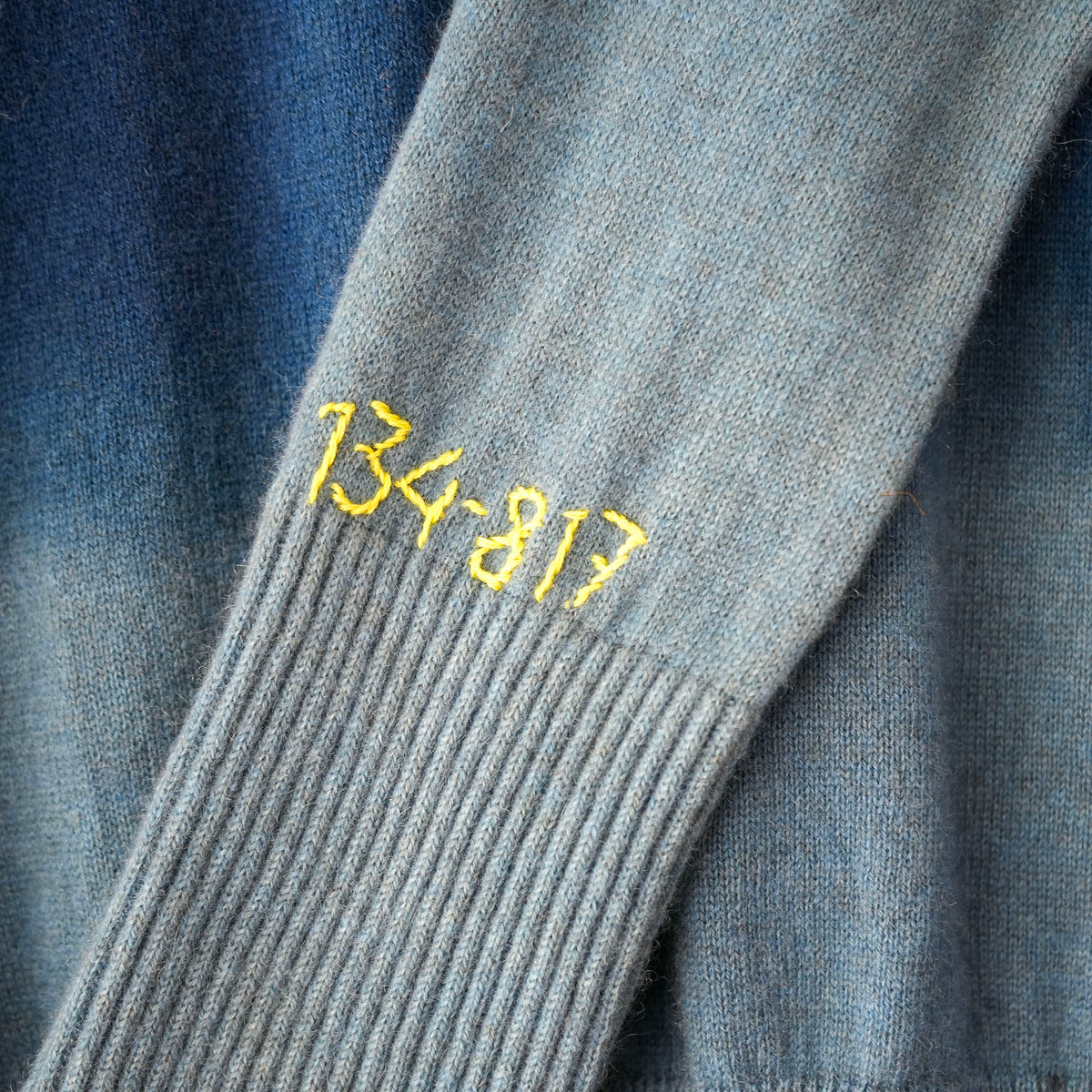 NAIA CREW 11 — detalle
